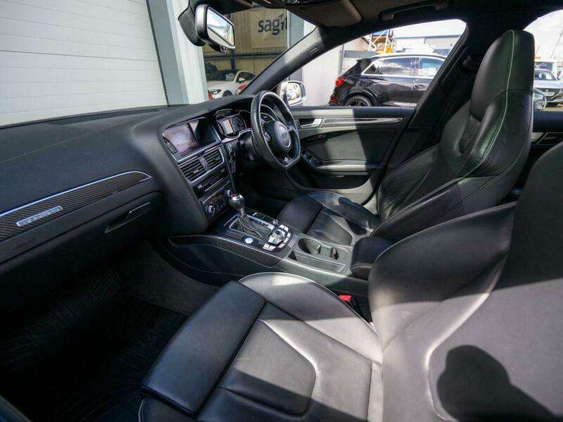 2013 AUDI RS4 2013 AUDI RS4