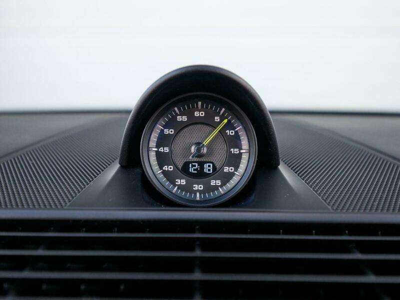 2018 PORSCHE PANAMERA 2018 PORSCHE PANAMERA