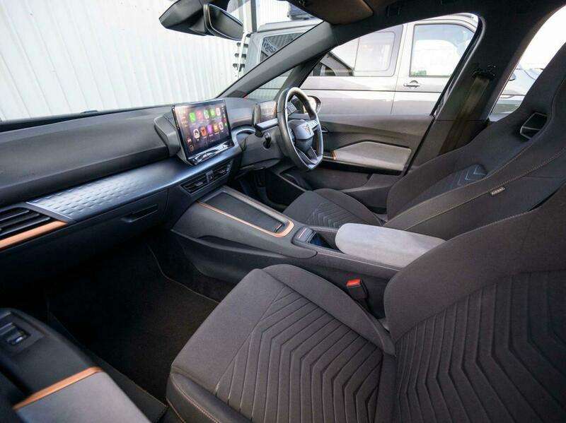 2023 CUPRA BORN 2023 CUPRA BORN