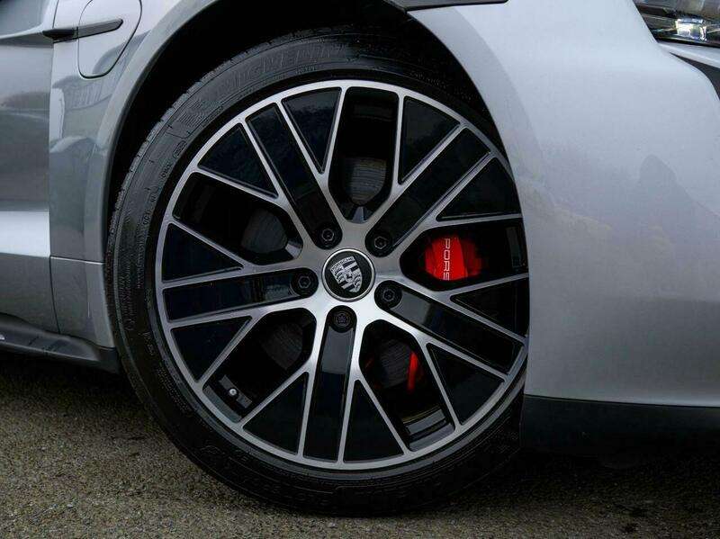 2022 PORSCHE TAYCAN 2022 PORSCHE TAYCAN