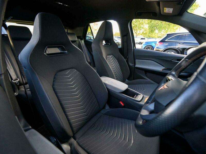 2023 CUPRA BORN 2023 CUPRA BORN