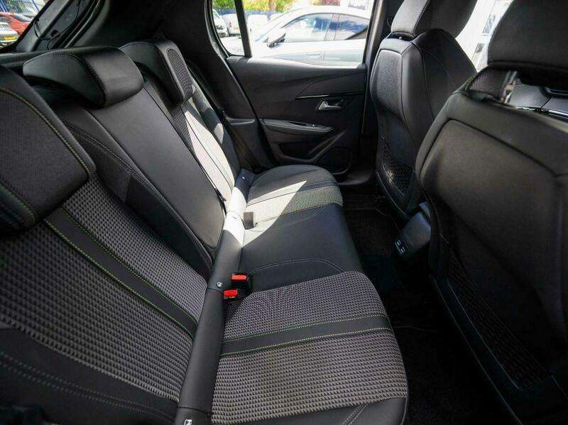 2021 PEUGEOT 208 2021 PEUGEOT 208