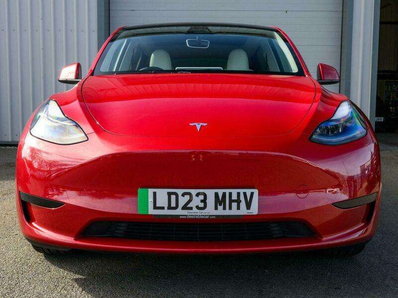 A 2023 TESLA MODEL Y SUV 5dr Electric Auto RWD (346 ps) A 2023 TESLA MODEL Y SUV 5dr Electric Auto RWD (346 ps)