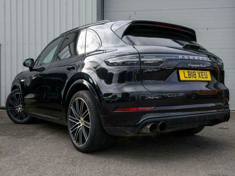 2018 PORSCHE CAYENNE 2018 PORSCHE CAYENNE