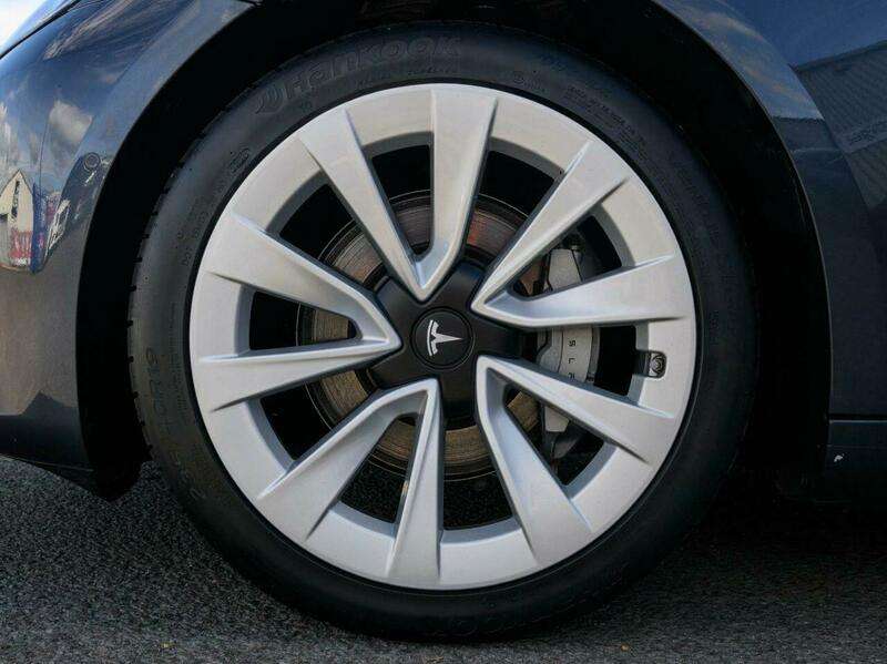 2020 TESLA MODEL 3 2020 TESLA MODEL 3