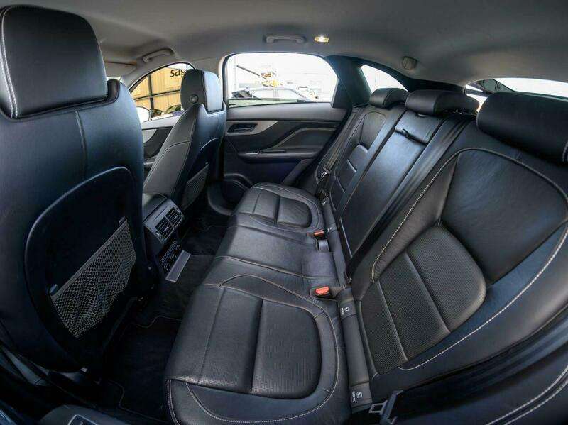 2017 JAGUAR F-PACE 2017 JAGUAR F-PACE