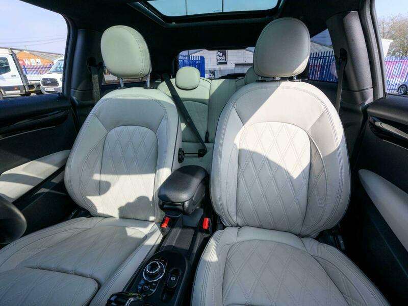 2021 MINI HATCH 2021 MINI HATCH