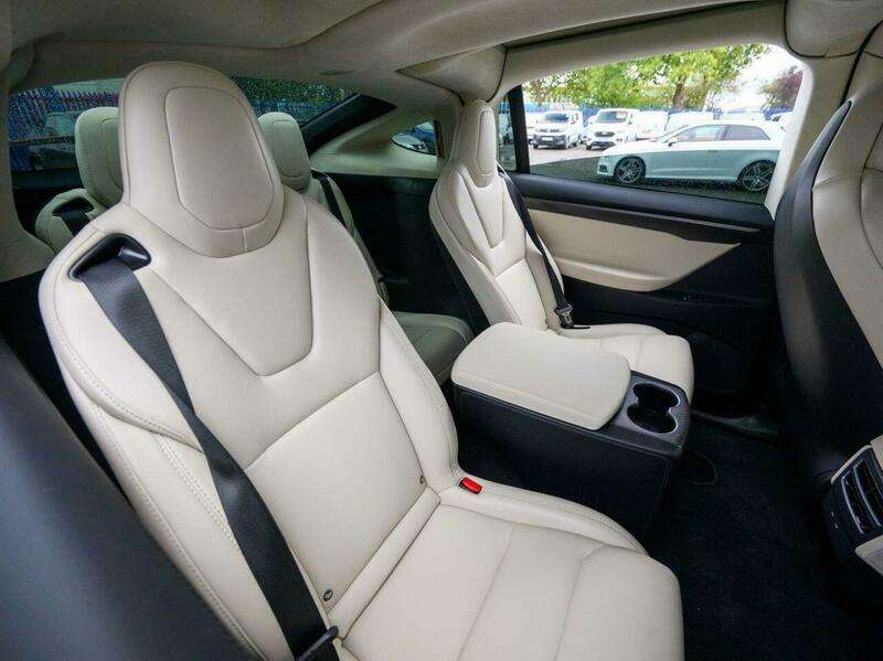2018 TESLA MODEL X 2018 TESLA MODEL X