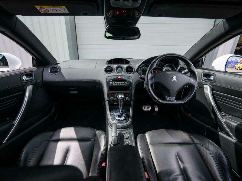 A 2014 PEUGEOT RCZ 1.6 THP GT Coupe 2dr Petrol Auto Euro 5 (156 ps) A 2014 PEUGEOT RCZ 1.6 THP GT Coupe 2dr Petrol Auto Euro 5 (156 ps)