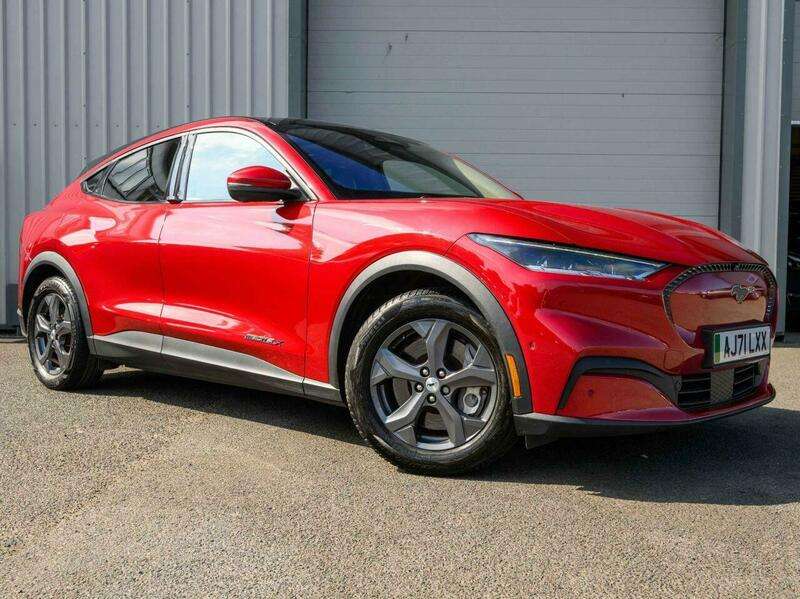 A 2022 FORD MUSTANG Extended Range 91kWh SUV 5dr Electric Automatic (294 ps) A 2022 FORD MUSTANG Extended Range 91kWh SUV 5dr Electric Automatic (294 ps)
