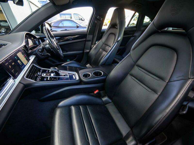 2018 PORSCHE PANAMERA 2018 PORSCHE PANAMERA