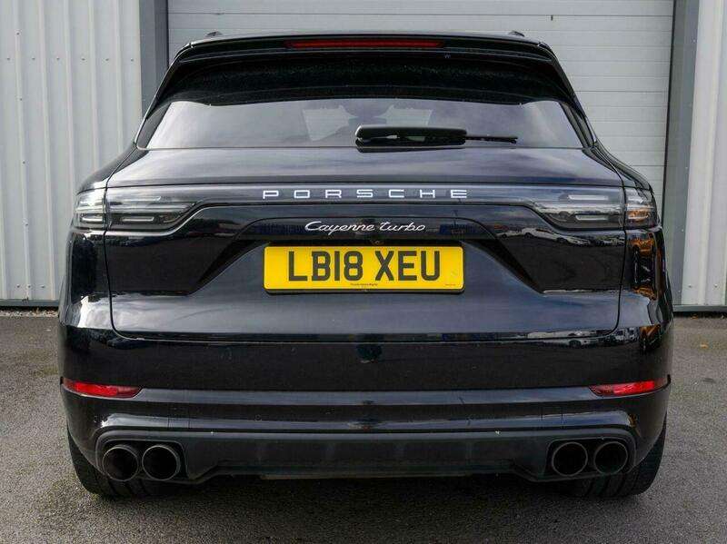 2018 PORSCHE CAYENNE 2018 PORSCHE CAYENNE