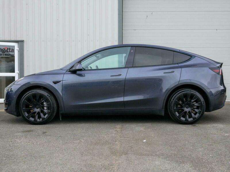 2022 TESLA MODEL Y 2022 TESLA MODEL Y
