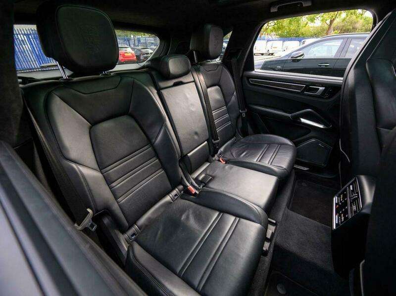 2018 PORSCHE CAYENNE 2018 PORSCHE CAYENNE