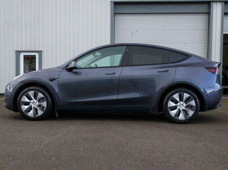 2022 TESLA MODEL Y 2022 TESLA MODEL Y