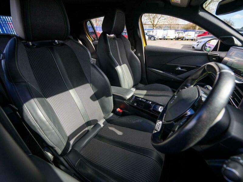 2021 PEUGEOT 208 2021 PEUGEOT 208