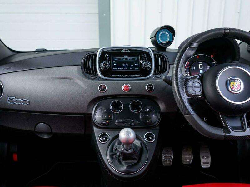 2018 ABARTH 595 2018 ABARTH 595