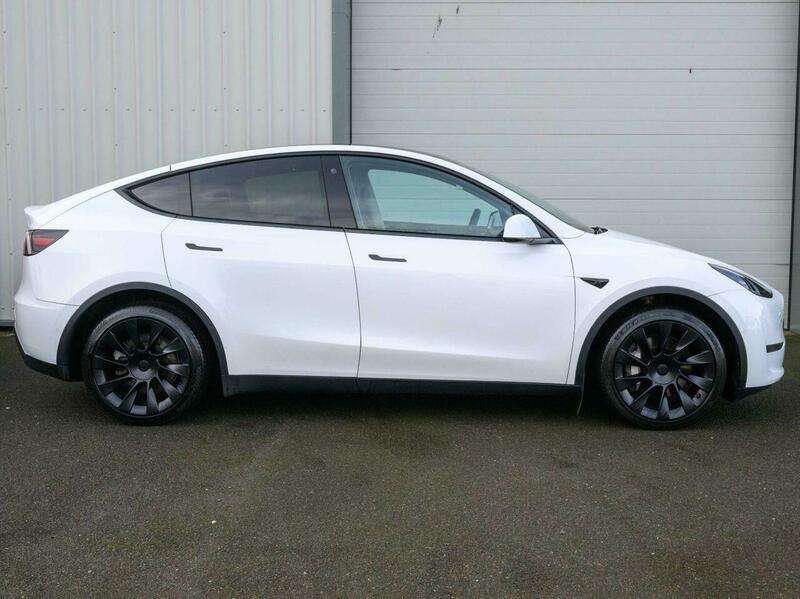 2022 TESLA MODEL Y 2022 TESLA MODEL Y