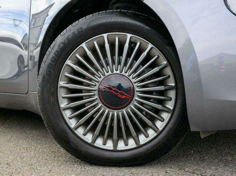 2022 FIAT 500 2022 FIAT 500