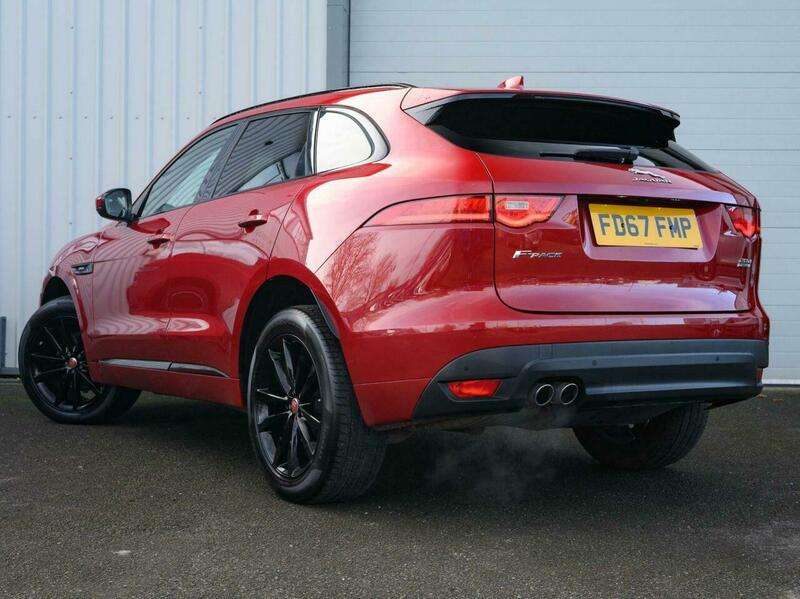 2017 JAGUAR F-PACE 2017 JAGUAR F-PACE