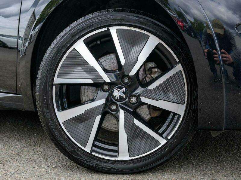 2021 PEUGEOT 208 2021 PEUGEOT 208