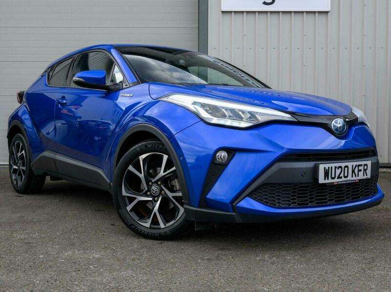A 2020 TOYOTA C-HR 1.8 VVT-h Design SUV 5dr Petrol Hybrid CVT Euro 6 (s/s) (122 ps) A 2020 TOYOTA C-HR 1.8 VVT-h Design SUV 5dr Petrol Hybrid CVT Euro 6 (s/s) (122 ps)