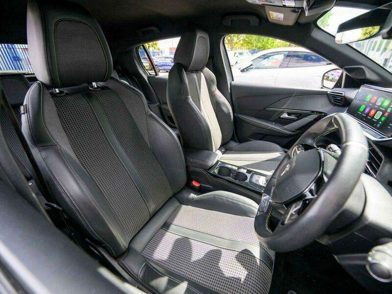2021 PEUGEOT 208 2021 PEUGEOT 208