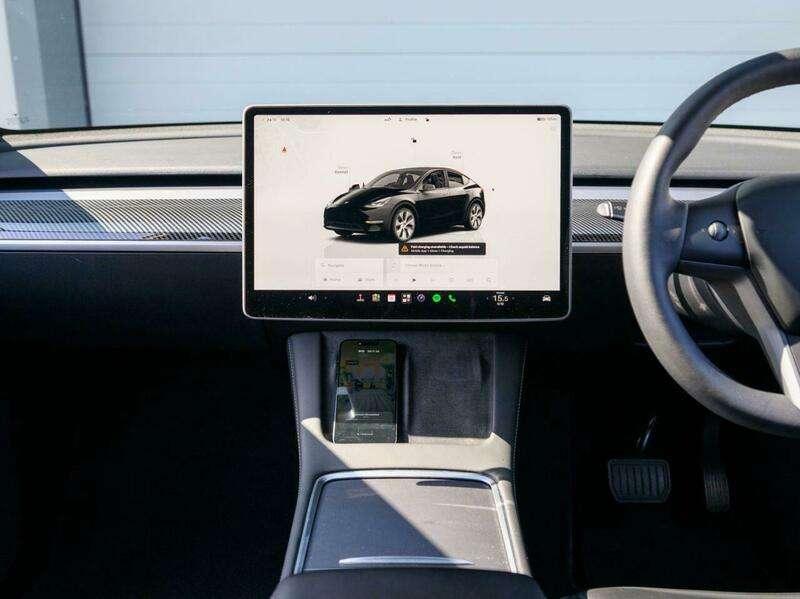 2022 TESLA MODEL Y 2022 TESLA MODEL Y