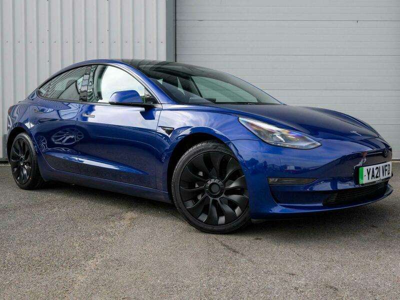 A 2021 TESLA MODEL 3 (Dual Motor) Long Range Saloon 4dr Electric Auto 4WDE (346 ps) A 2021 TESLA MODEL 3 (Dual Motor) Long Range Saloon 4dr Electric Auto 4WDE (346 ps)