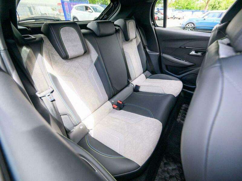 2021 PEUGEOT 208 2021 PEUGEOT 208