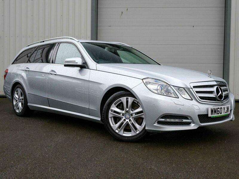 A 2010 MERCEDES-BENZ E CLASS 3.5 E350 Avantgrarde Estate 5dr Petrol G-Tronic (248 g/gm, 272 bhp) A 2010 MERCEDES-BENZ E CLASS 3.5 E350 Avantgrarde Estate 5dr Petrol G-Tronic (248 g/gm, 272 bhp)
