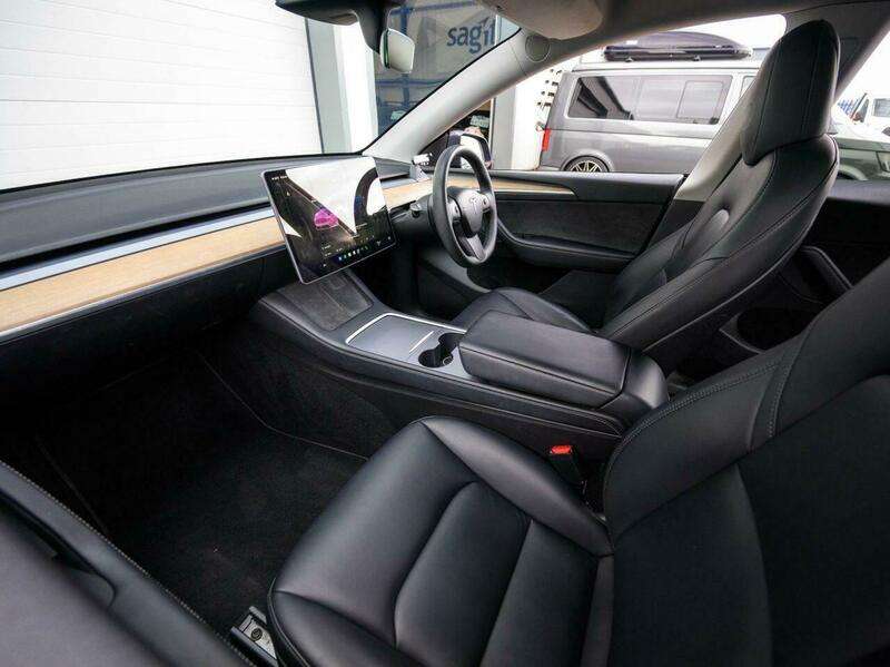 2022 TESLA MODEL Y 2022 TESLA MODEL Y