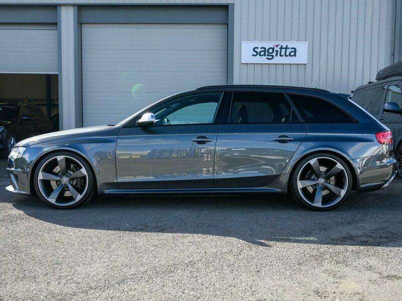 2013 AUDI RS4 2013 AUDI RS4