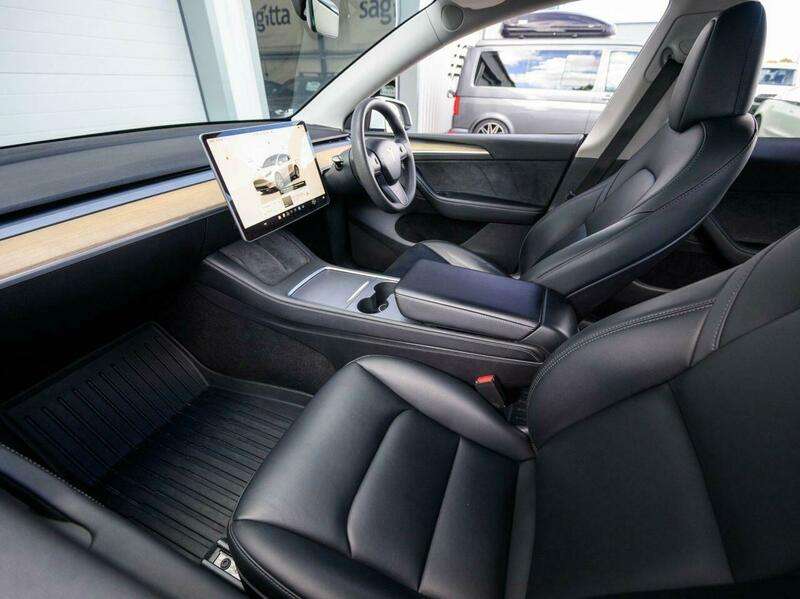 2022 TESLA MODEL Y 2022 TESLA MODEL Y