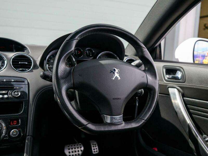 2014 PEUGEOT RCZ 2014 PEUGEOT RCZ