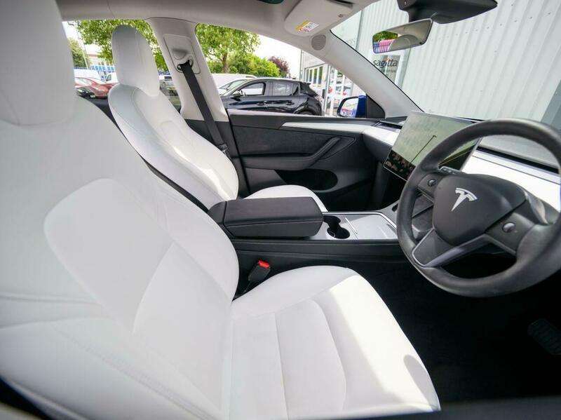 2022 TESLA MODEL Y 2022 TESLA MODEL Y