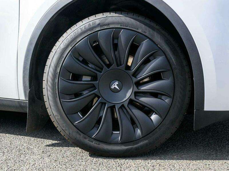 2022 TESLA MODEL Y 2022 TESLA MODEL Y