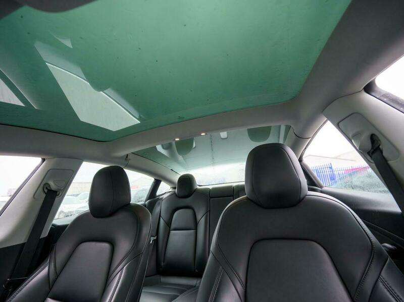 2019 TESLA MODEL 3 2019 TESLA MODEL 3