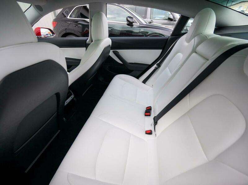 2019 TESLA MODEL 3 2019 TESLA MODEL 3
