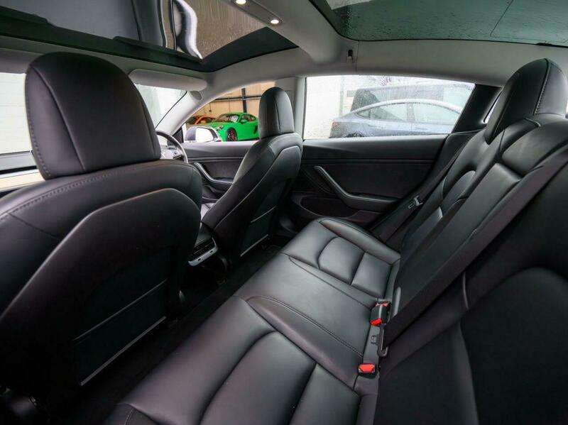 2019 TESLA MODEL 3 2019 TESLA MODEL 3