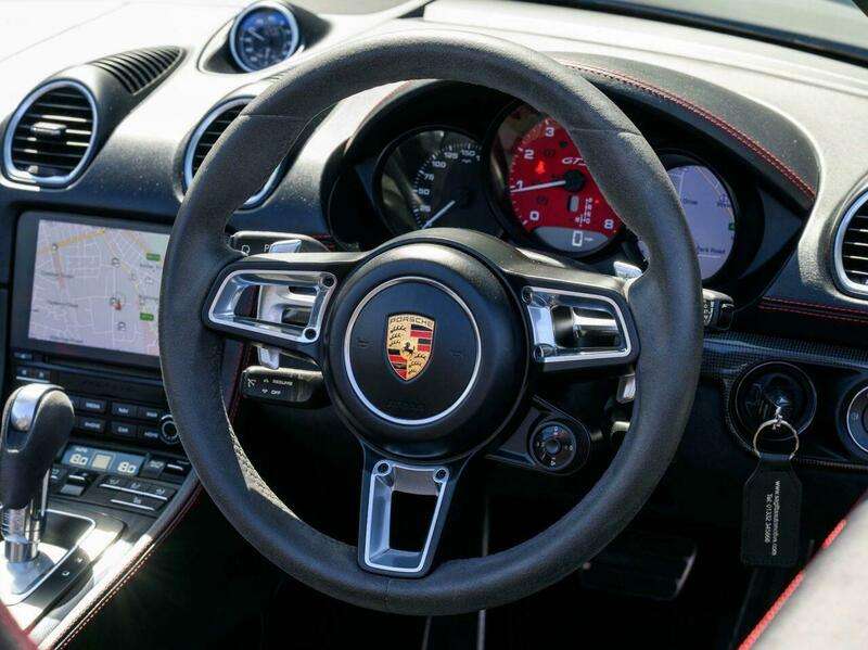 2018 PORSCHE BOXSTER 2018 PORSCHE BOXSTER