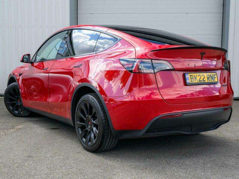 A 2022 TESLA MODEL Y (Dual Motor) Long Range SUV 5dr Electric Auto 4WDE (384 bhp) A 2022 TESLA MODEL Y (Dual Motor) Long Range SUV 5dr Electric Auto 4WDE (384 bhp)