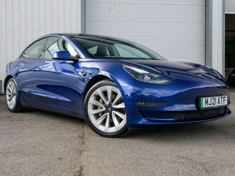 A 2021 TESLA MODEL 3 (Dual Motor) Long Range Saloon 4dr Electric Auto 4WDE (346 ps) A 2021 TESLA MODEL 3 (Dual Motor) Long Range Saloon 4dr Electric Auto 4WDE (346 ps)