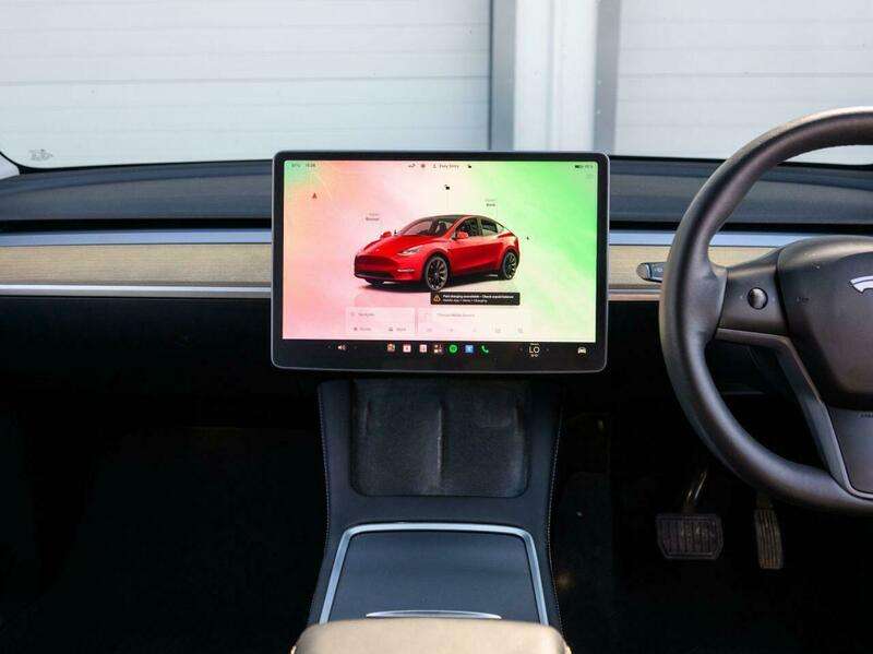 2022 TESLA MODEL Y 2022 TESLA MODEL Y