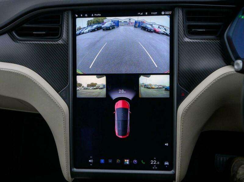 2018 TESLA MODEL X 2018 TESLA MODEL X
