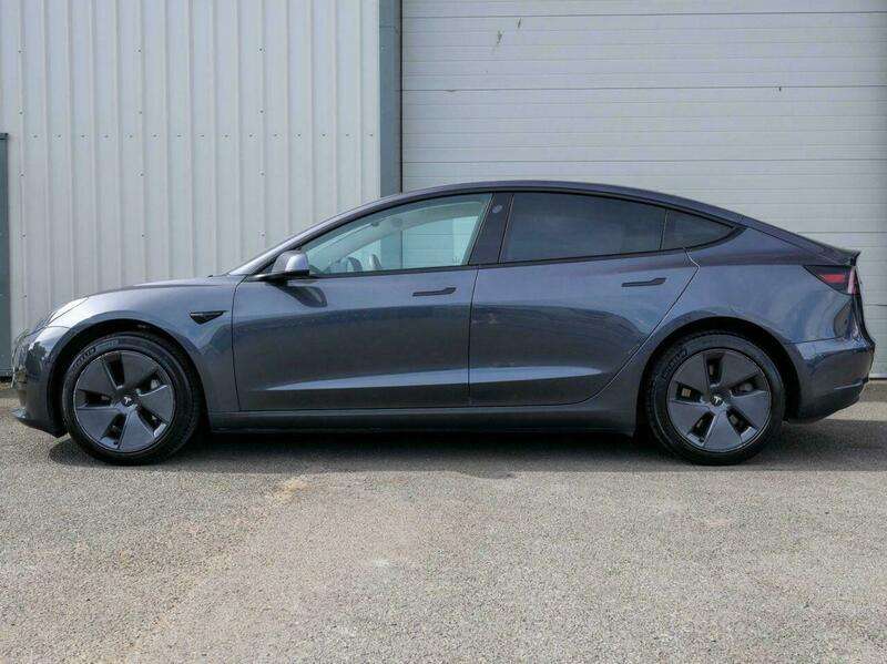 2022 TESLA MODEL 3 2022 TESLA MODEL 3