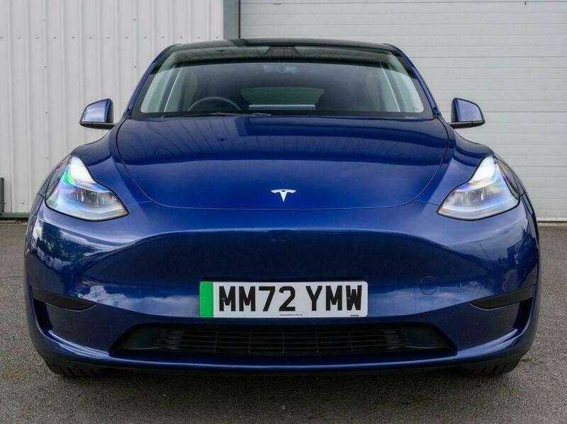 A 2022 TESLA MODEL Y SUV 5dr Electric Auto RWD (346 ps) A 2022 TESLA MODEL Y SUV 5dr Electric Auto RWD (346 ps)