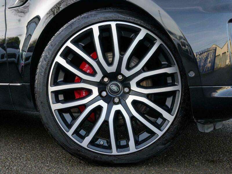 A 2019 LAND ROVER RANGE ROVER SPORT 2.0 P400e 13.1kWh GPF Autobiography Dynamic SUV 5dr Petrol Plug-in Hybrid Auto 4WD Euro 6 (s/s) (404 ps) A 2019 LAND ROVER RANGE ROVER SPORT 2.0 P400e 13.1kWh GPF Autobiography Dynamic SUV 5dr Petrol Plug-in Hybrid Auto 4WD Euro 6 (s/s) (404 ps)