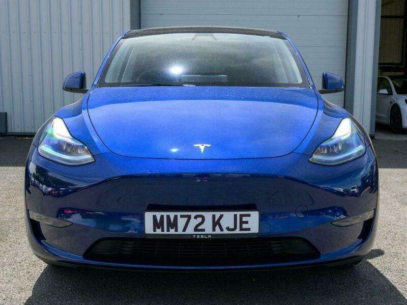 A 2021 TESLA MODEL Y (Dual Motor) Long Range SUV 5dr Electric Auto 4WDE (384 bhp) A 2021 TESLA MODEL Y (Dual Motor) Long Range SUV 5dr Electric Auto 4WDE (384 bhp)