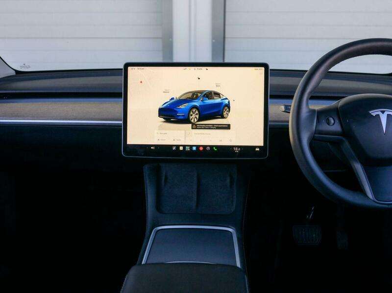 2022 TESLA MODEL Y 2022 TESLA MODEL Y